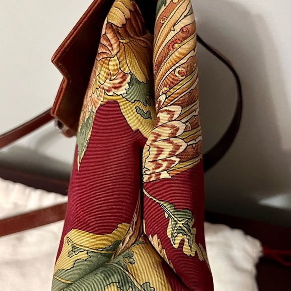 Vintage Salvatore Ferragamo Botanical prints Nano Crossbody bag- 💯% Authentic - Picture 5 of 13